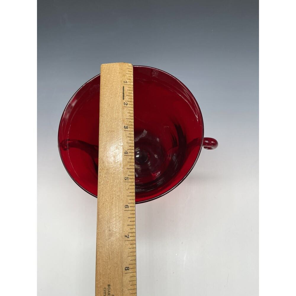 Vintage‎ Glass Red Ruby Trophy Pedestal Vase Handled MCM - Picture 14 of 16